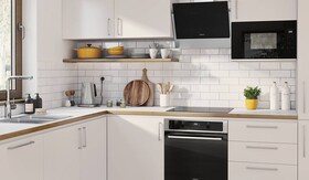Zanussi keuken met toestellen